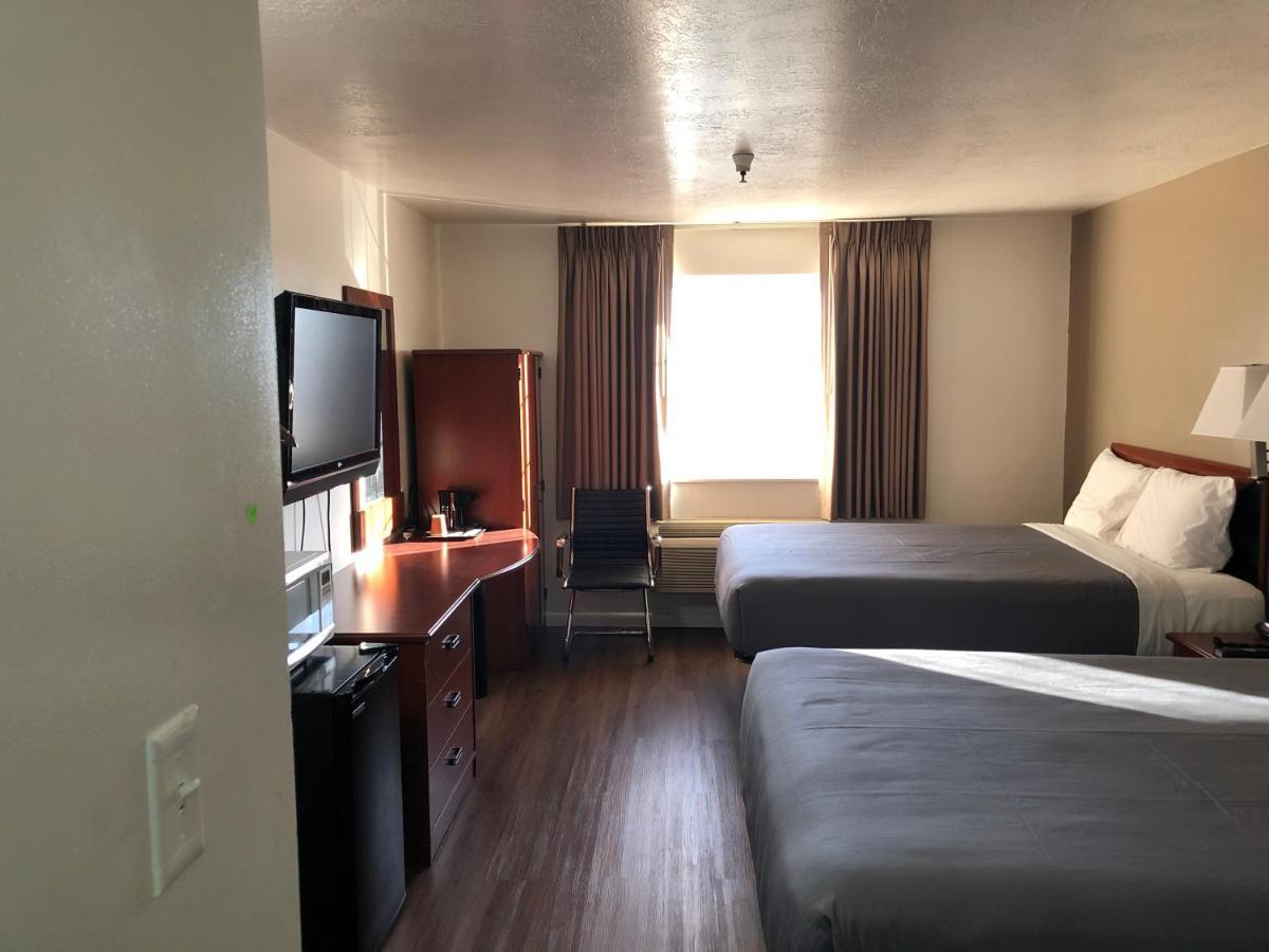 Ameri-Stay Inn & Suites Clearfield Extérieur photo