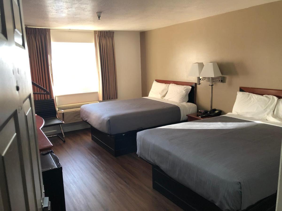 Ameri-Stay Inn & Suites Clearfield Extérieur photo