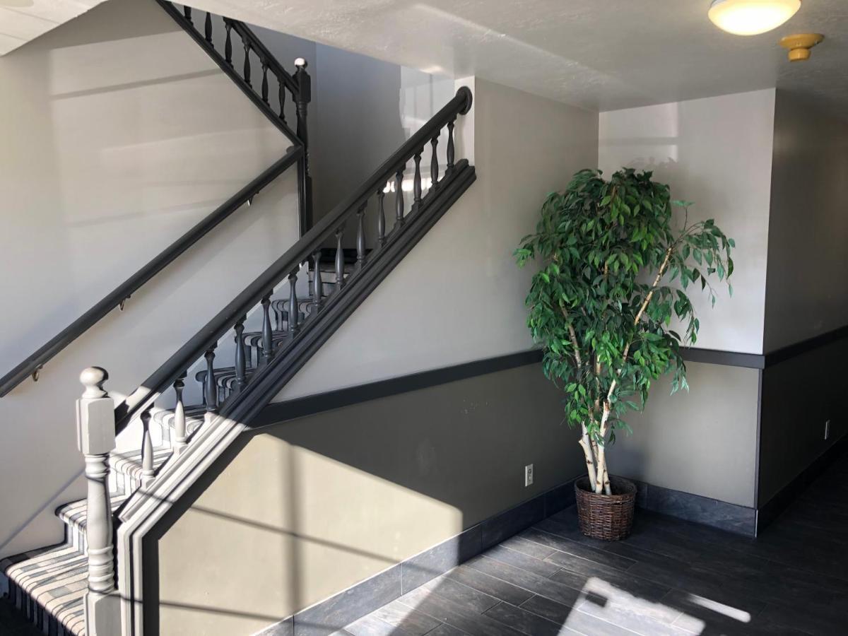 Ameri-Stay Inn & Suites Clearfield Extérieur photo