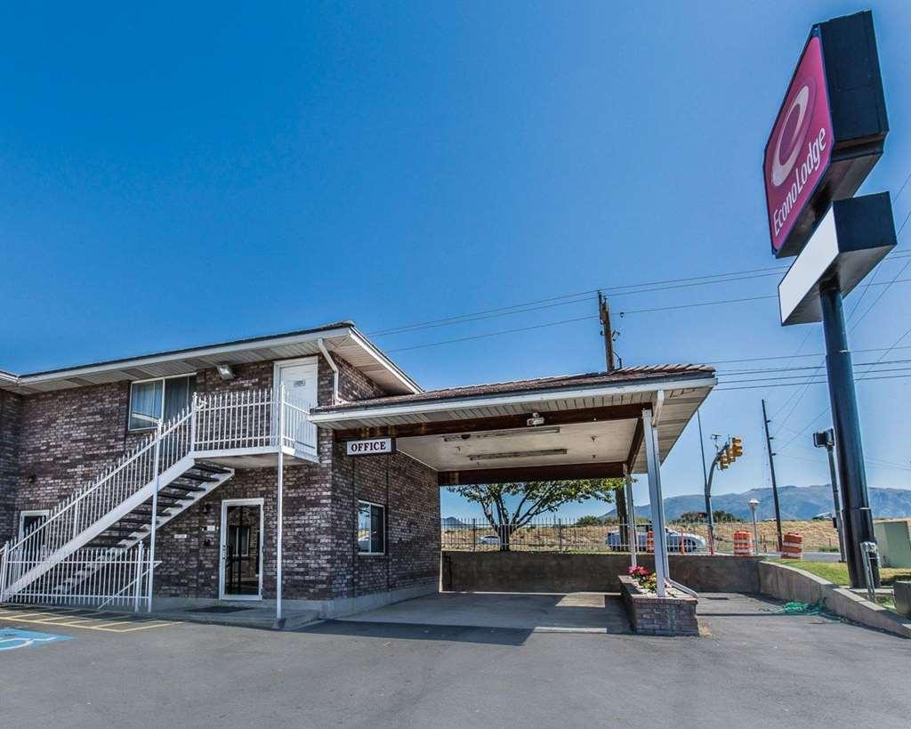 Ameri-Stay Inn & Suites Clearfield Extérieur photo